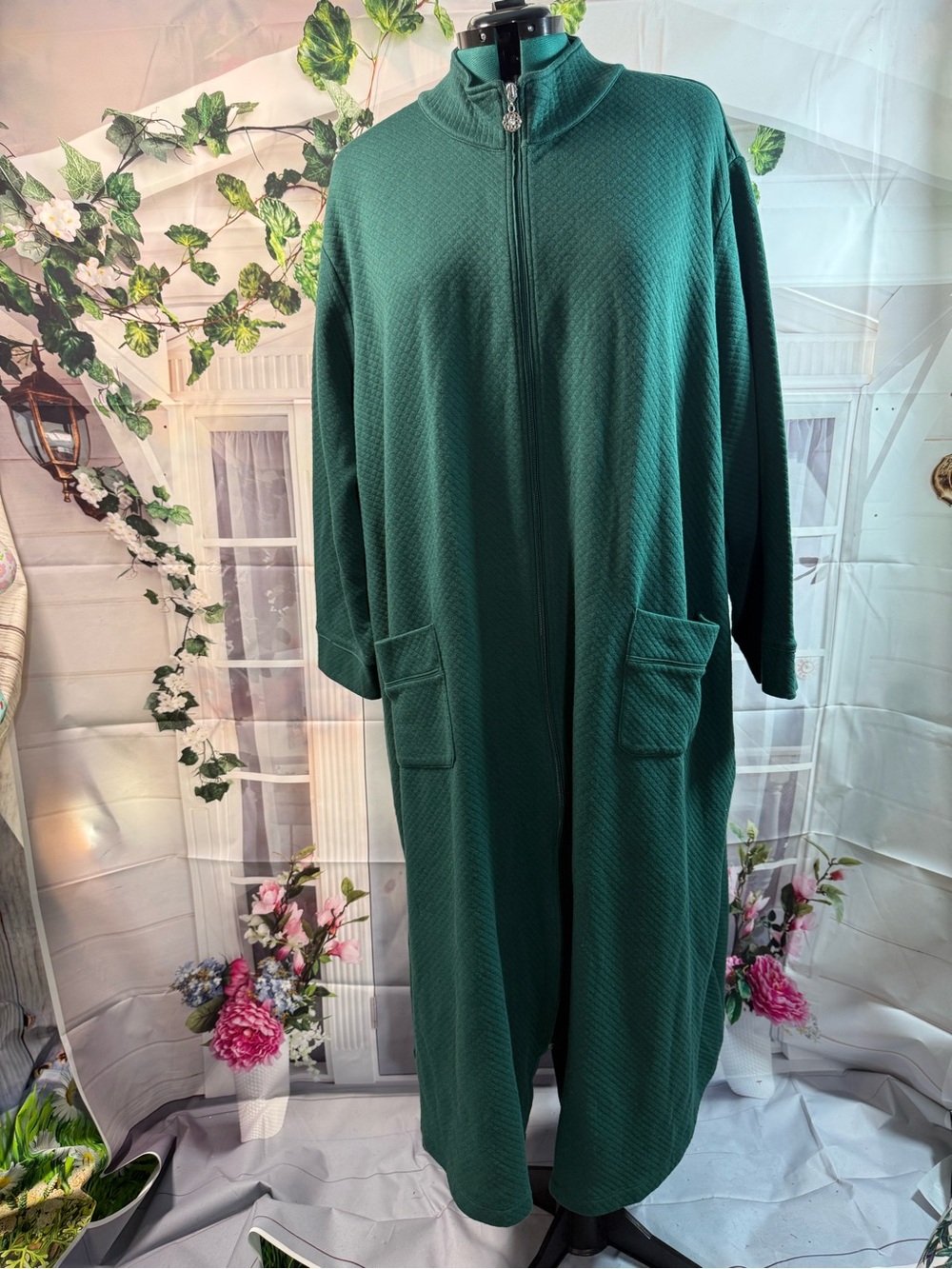 990-Catherines Emerald Green Quilted Full‑Zip Sleepwear Top